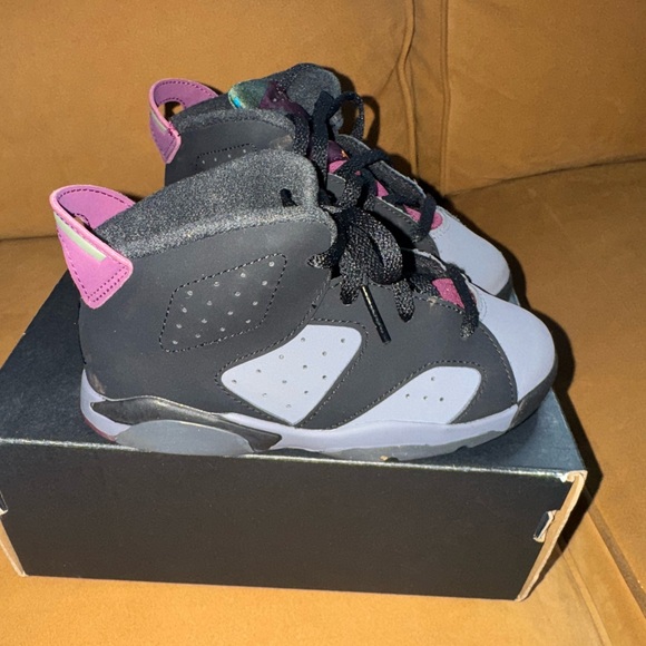 Jordan 6 retro Toddler 10C - Picture 4 of 5